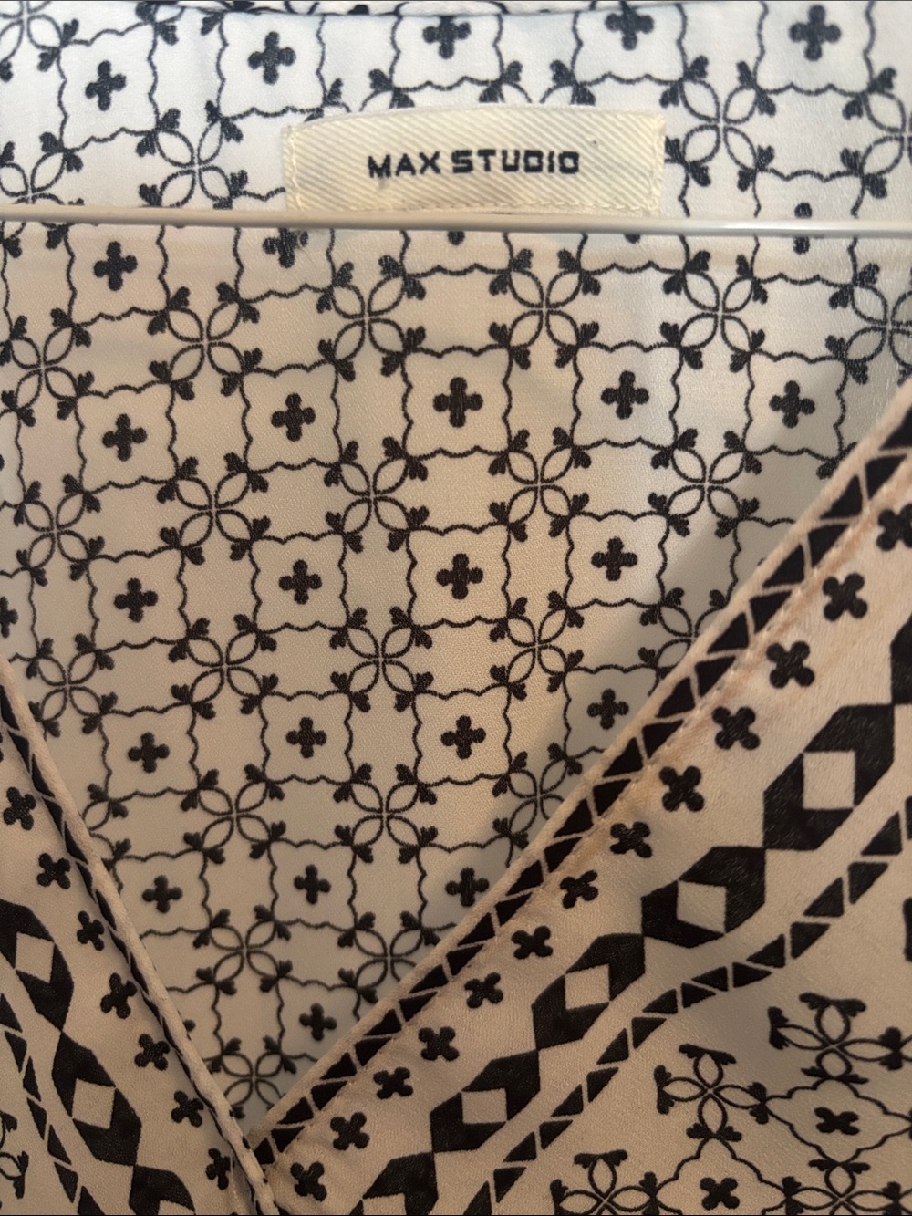 Max Studio Cream and Black Geometric V-Neck Tunic - Picture 2 of 8